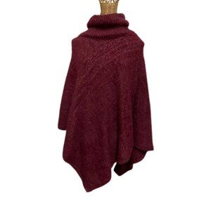 Janice heavyweight Sedona red poncho.